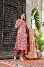 Load image into Gallery viewer, Printed Cotton Women Straight Kurta with Pant with Dupatta Set