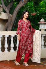 Load image into Gallery viewer, Printed Cotton Women Straight Kurta with Pant with Dupatta Set