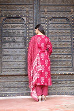 Load image into Gallery viewer, Printed Cotton Women Straight Kurta with Pant with Dupatta Set