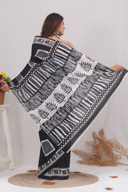 Mulmul Cotton Saree with Hand Block Print - Shivanya Handicrafts Women's Traditional Indian Wear