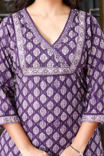 Load image into Gallery viewer, Printed Cotton Women Straight Kurta with Pant with Dupatta Set

