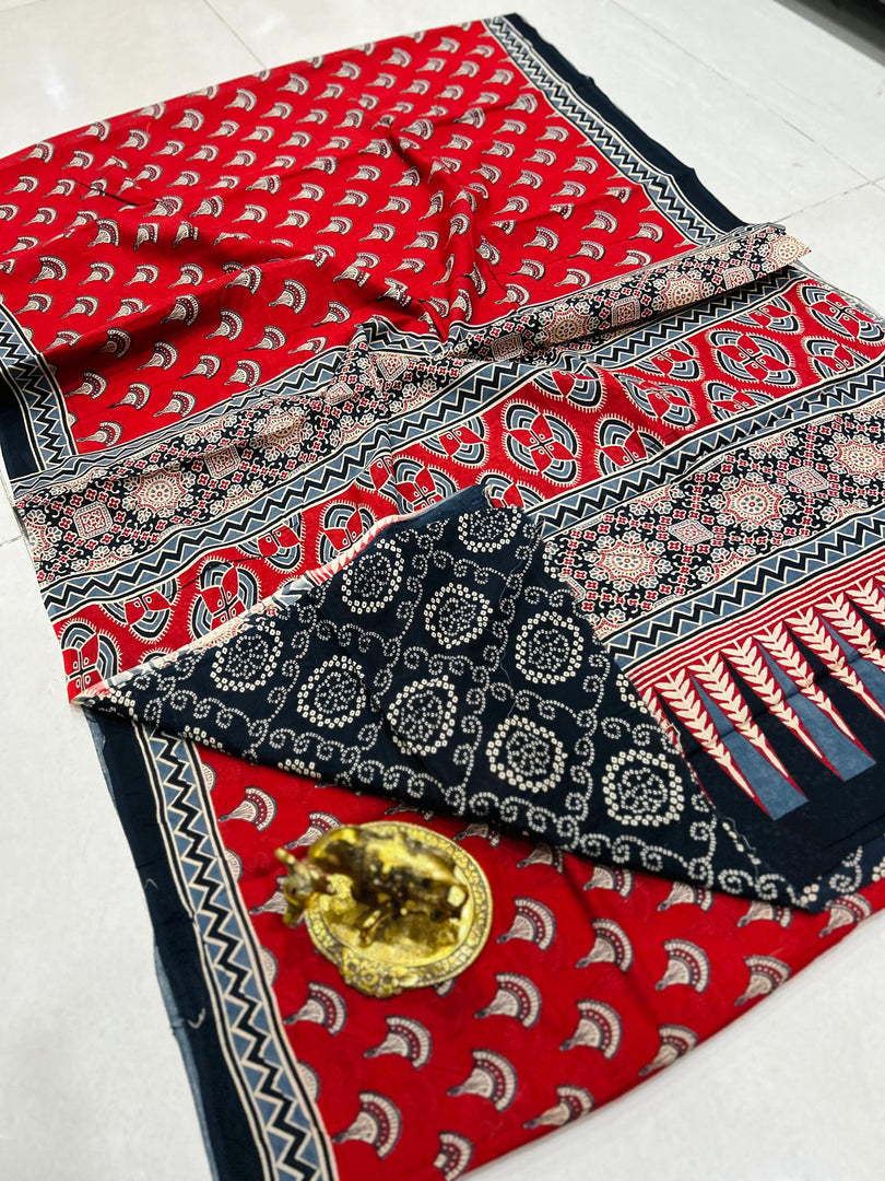 Ajrak Printed Cotton Mulmul Saree with Blouse Piece - Ethnic Indian Wear